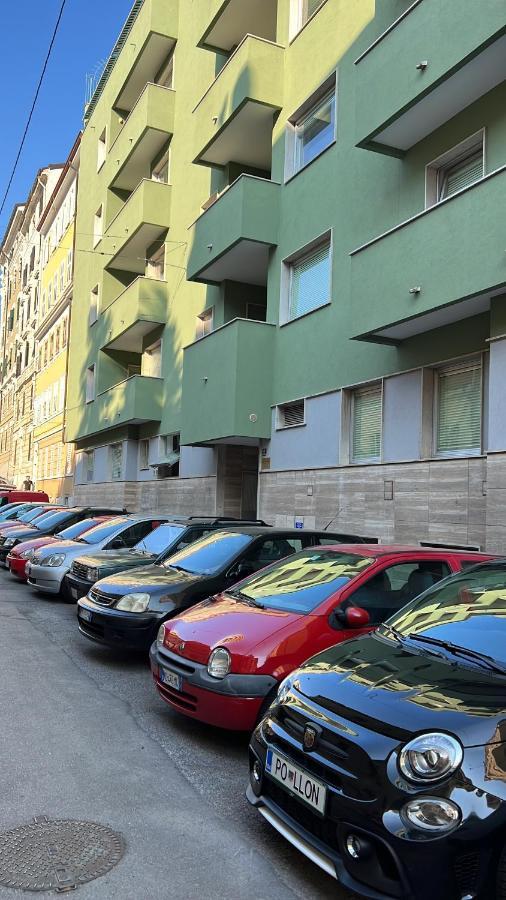 Appartamento Al Castello Trieste Exterior foto